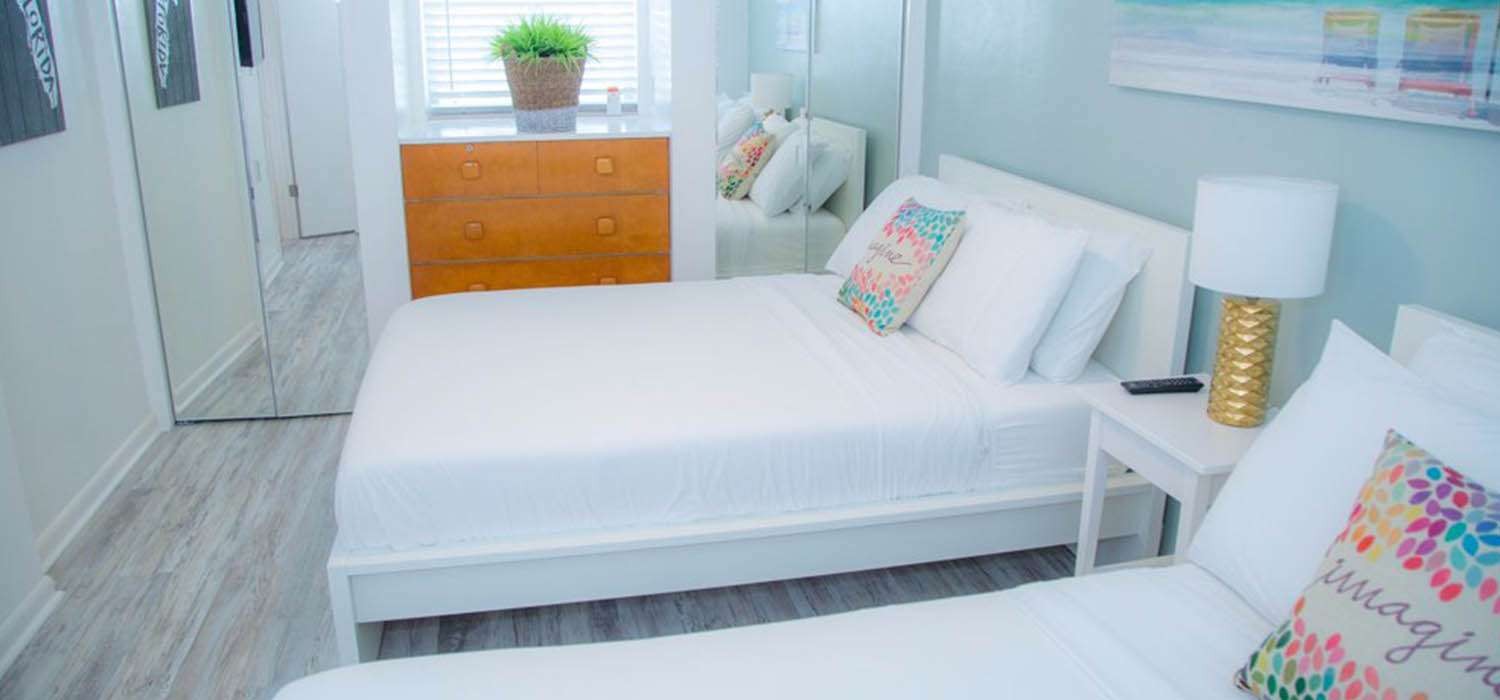 BOOK DIRECTLY ON OUR WEBSITE FOR THE BEST RATES AVAILABLE